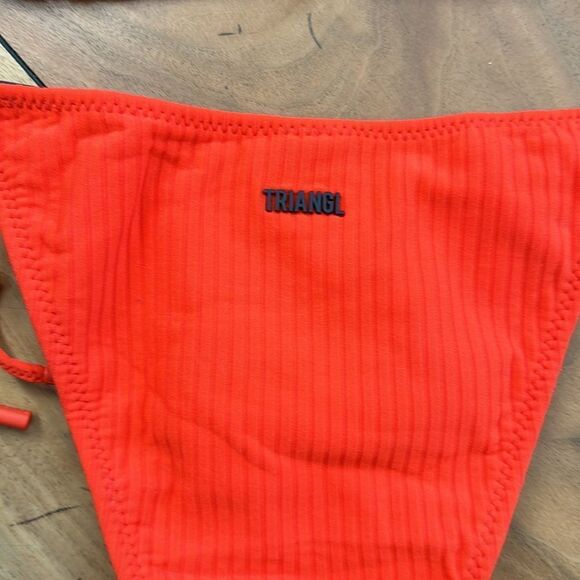 TRIANGL VINCA - CANDY WITH NEOPRENE BAG NWT - Picture 11 of 12